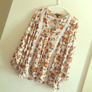 Bell Sleeved Floral Top